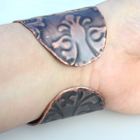 Embossed Skull Solid Copper Biker Cuff Bracelet Biker Bohemian Rustic Handmade - Picture 7 of 7